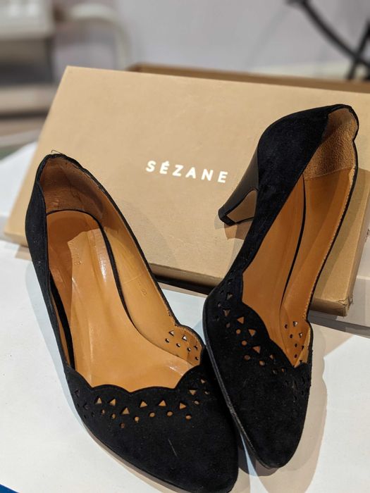 Човники на невеликих підборах Sezane