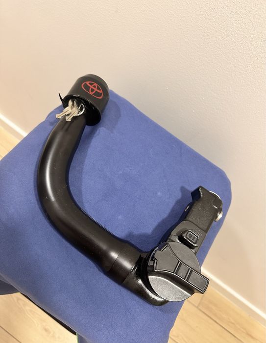 Hak holowniczy Toyota Rav4 NOWY