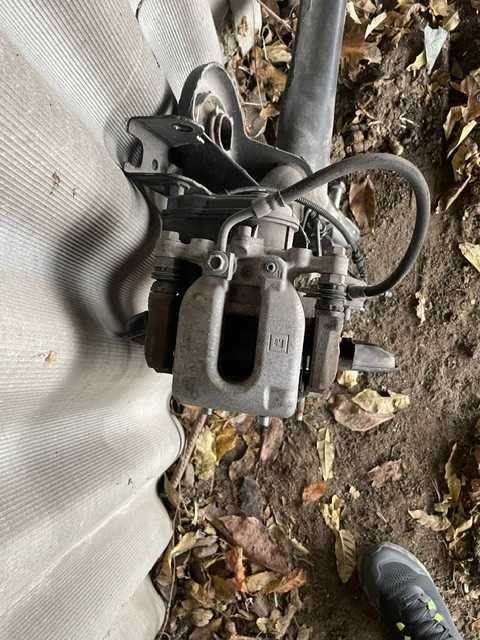 Шевроле Болт балка