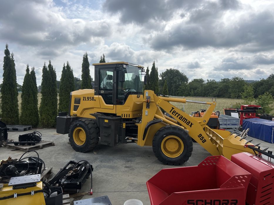 Nowa Ladowarka kolowa TerraMax 1.2m3  udzwig 2T waga 5ton