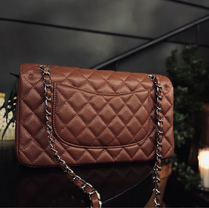 Классическая сумка Chanel 11.12 оригинал ( срочная продажа )