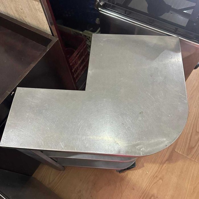 Vende-se Bancada de canto em inox