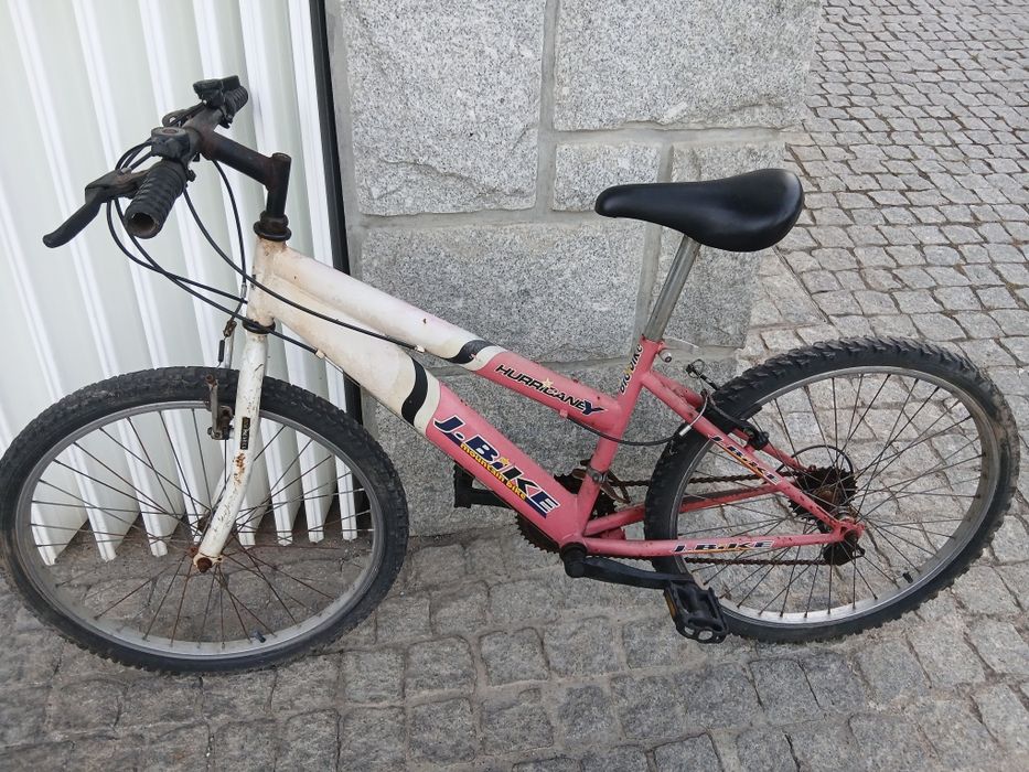 Bicicleta roda 24 quadro baixo