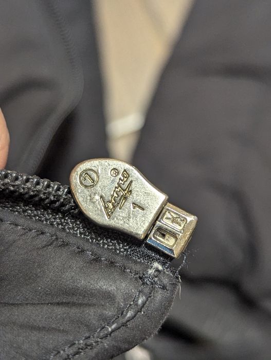 Пуховик Moncler оригінал