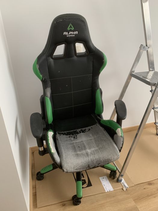 Cadeira gaming Alpha Gamer