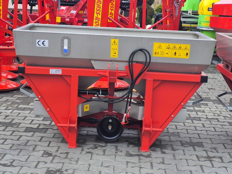 Rozsiewacz Nawozów Polowy Dwutarczowy Grass-Rol