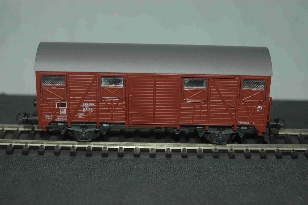 Vagão fechado ROCO HO