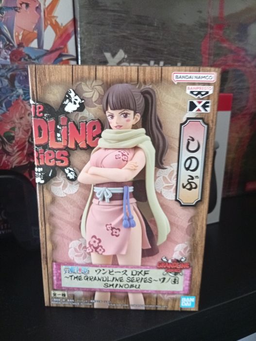 Figura One piece shinobu