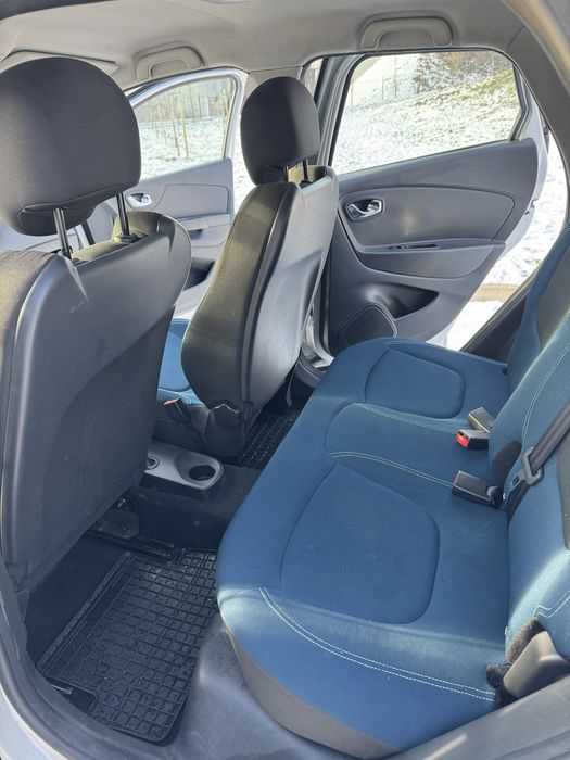 Sprzedam Renault Captur 0,9TcE super stan