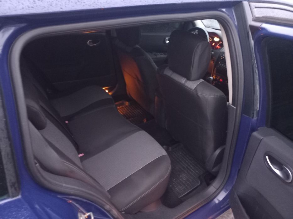 Renault Megane 2 Grand Tour 1.6 газ бензин