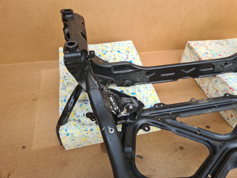 WÓZEK sanki kołyska zawieszenia przedniego AUDI A6 C7 4G LIFT przód OE