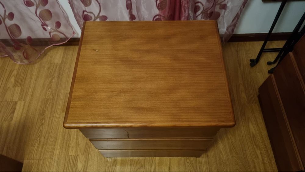 Vendo Mobília de quarto de casal