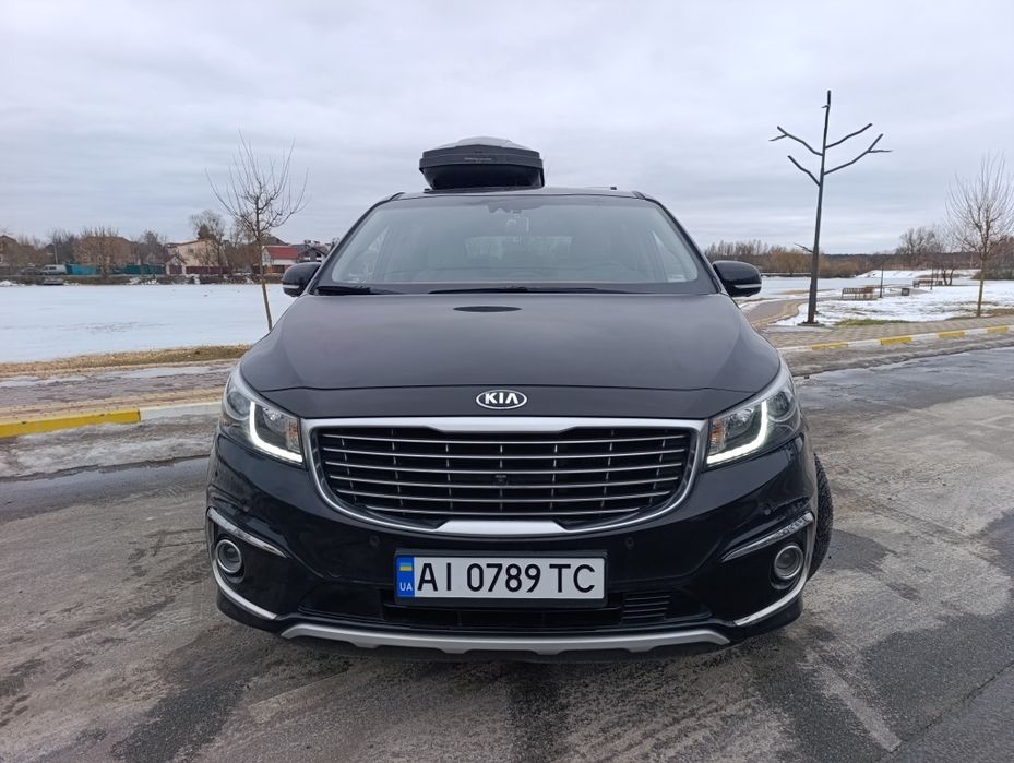 Kia Carnival 2017 рік