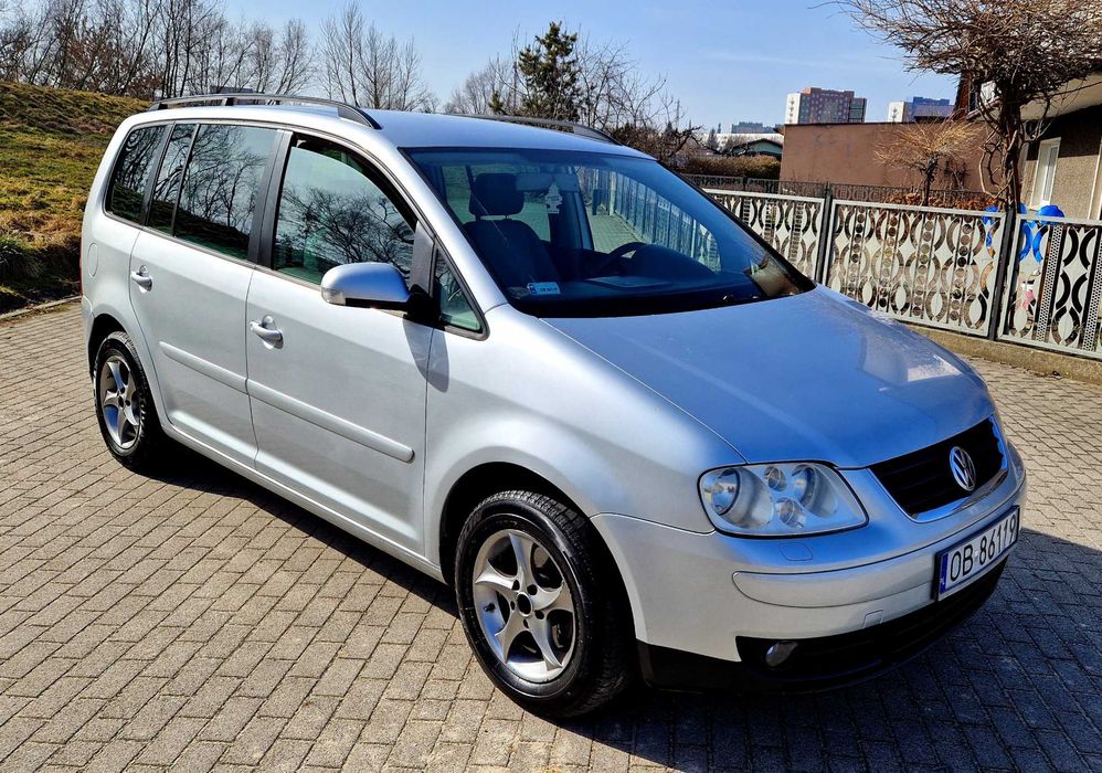 Volkswagen Touran 1.9 TDI 105 Km Automat DSG Zarejestrowany