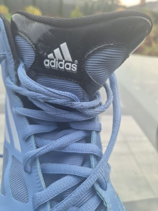 Nowe, buty sportowe Adidas
