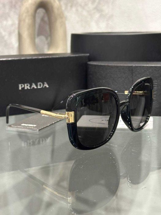 Сонцезахисні окуляри PRADA PR 04WS 05M3D0 53 мм прада чорні