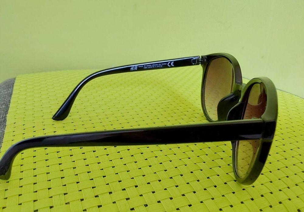 Okulary przeciwsłoneczne damskie H&M Nowy