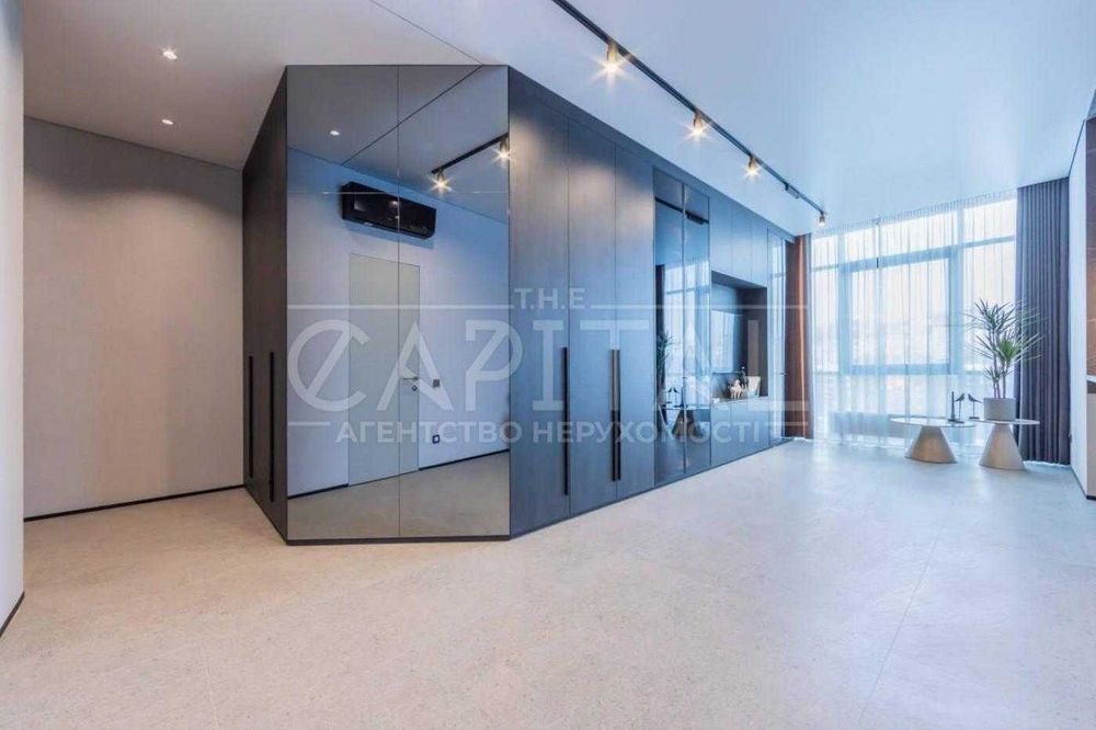 Продаж квартира Новопечерскькі липки Верхогляда 11в