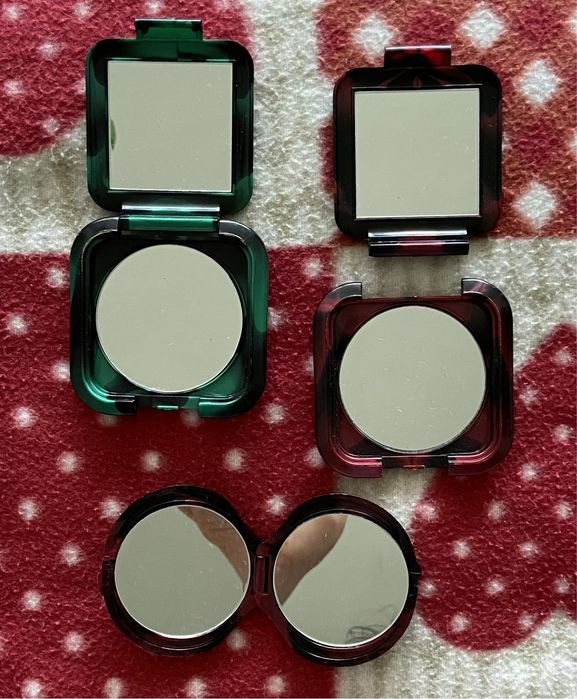 Trzy eleganckie lusterka