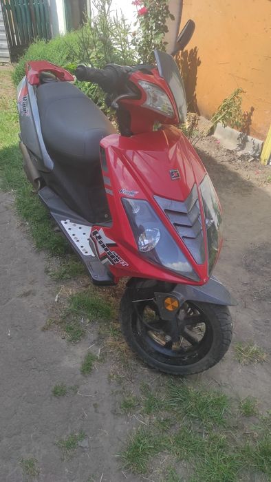 Продам скутер 50 куб