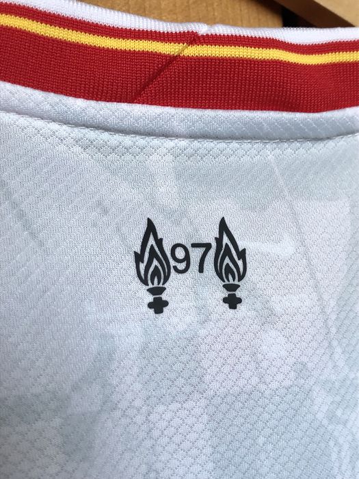 Camisola Liverpool 24/25