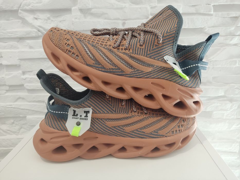 Buty sportowe męskie 39 (25 cm)