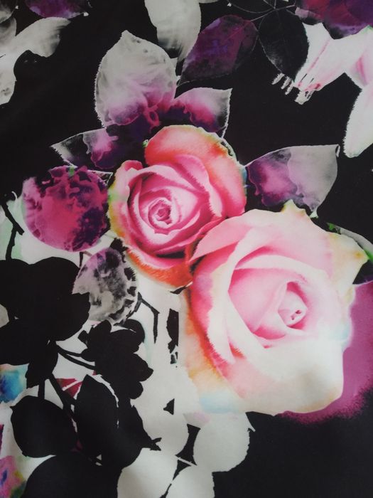 Платье карандаш 44-46 р (тянется)