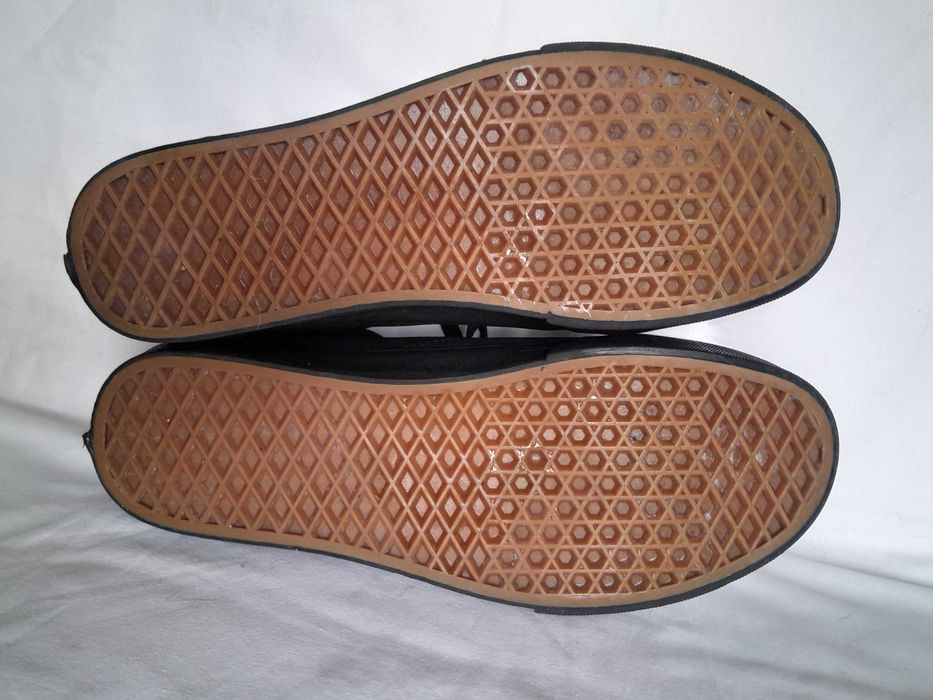 Sprzedam sneakersy Vans Old Skool Black/Black