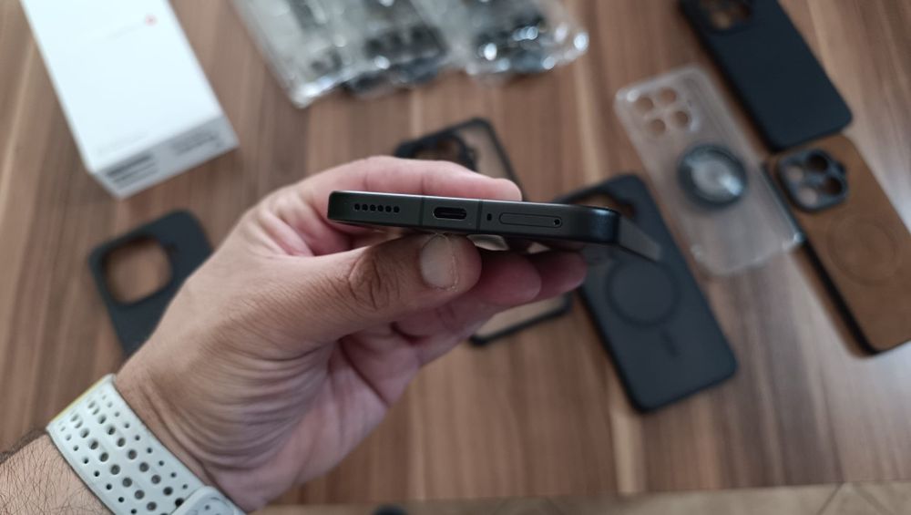 Vendo Xiaomi 15T Pro 512 + extras