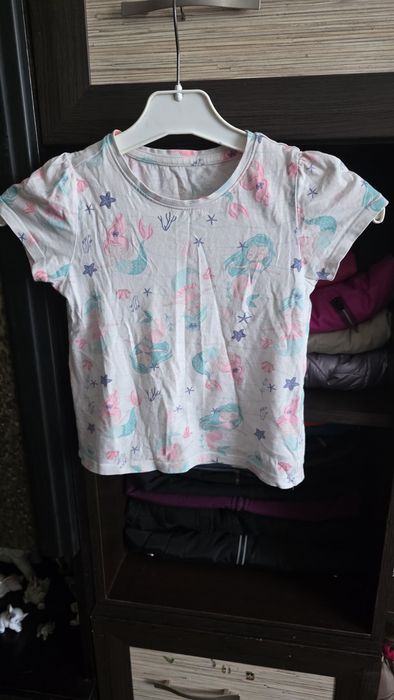 Tshirt dziewczęcy  110.