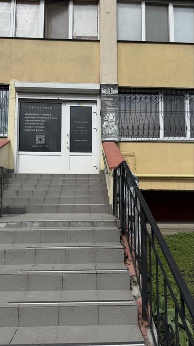 Оренда або продаж комерційного приміщення 120 м² у Чабанах: автономне світло 1 поверх