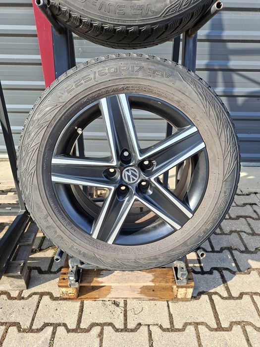 alufelgi VW T5 17 cali   z oponami zimowymi