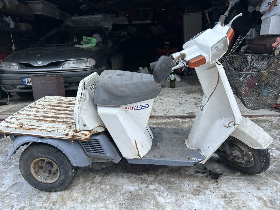 Honda gyro up три колеса