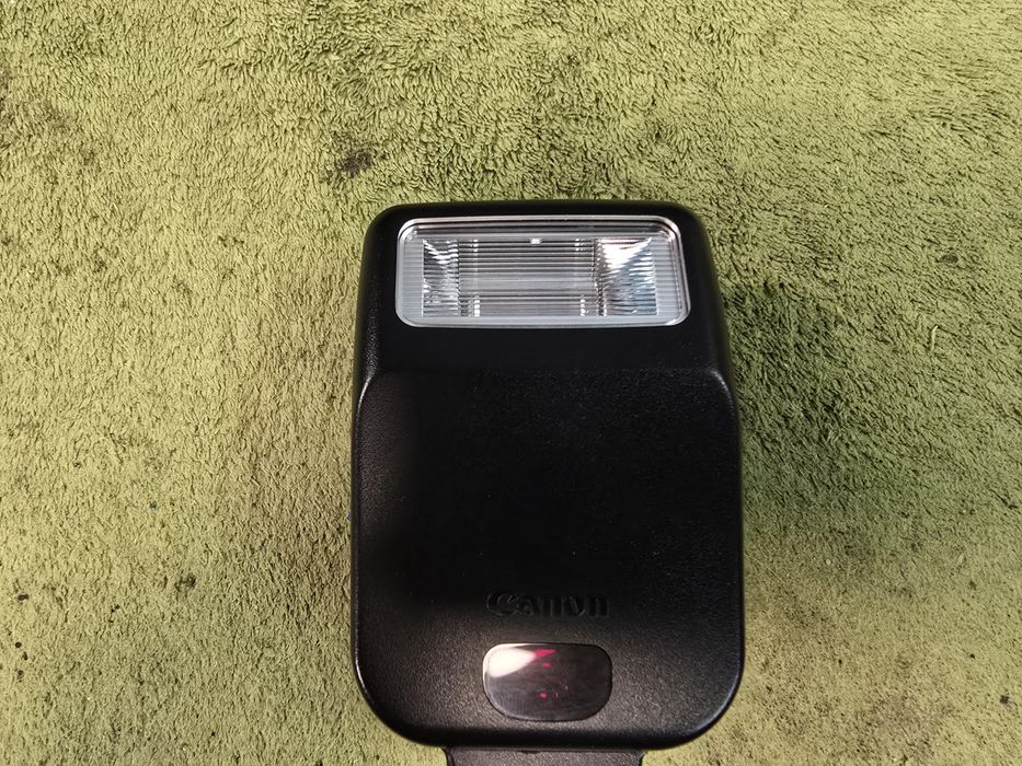 CANON Speedlite 200E lampa błyskowa.