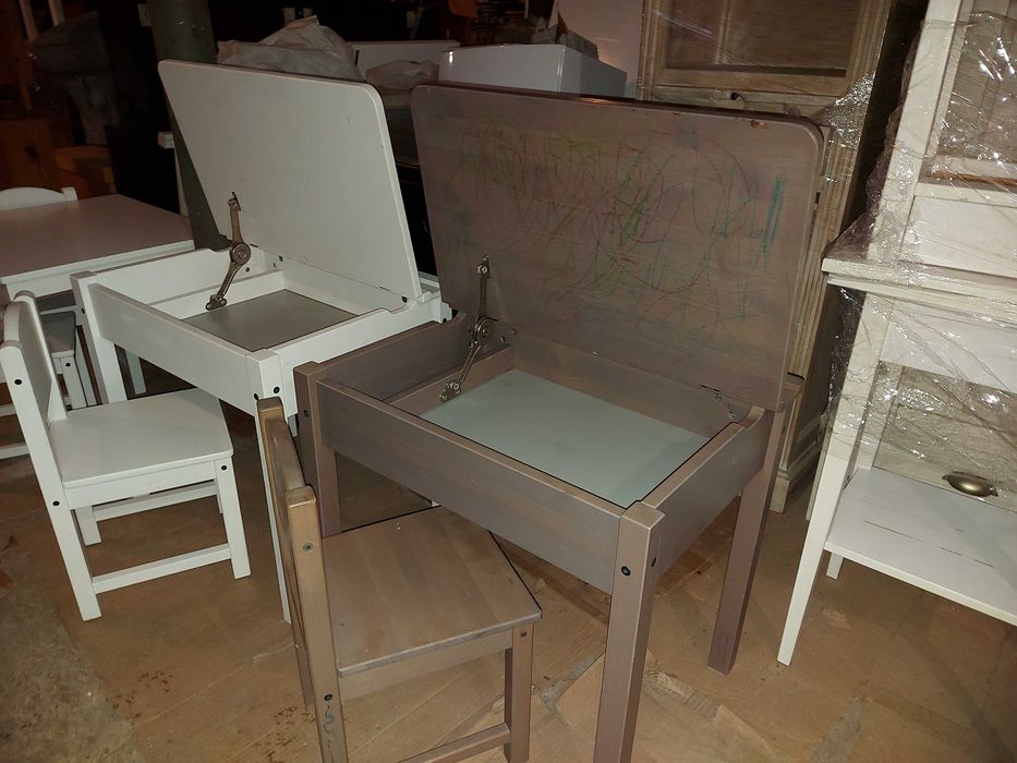 IKEA  Sundvik , zestaw biurko z podnoszonym blatem i krzesełkiem