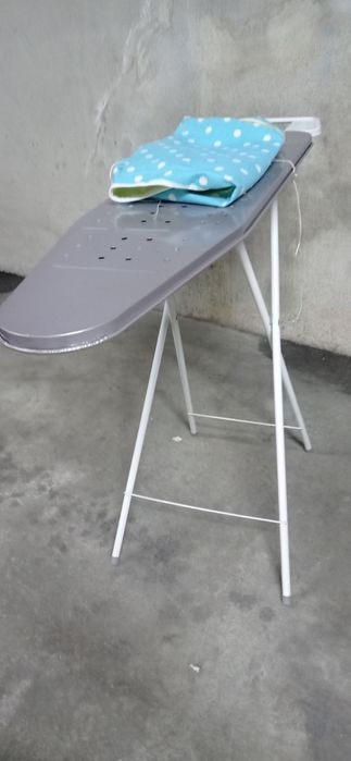 Tábua de passar a ferro64729491337858122