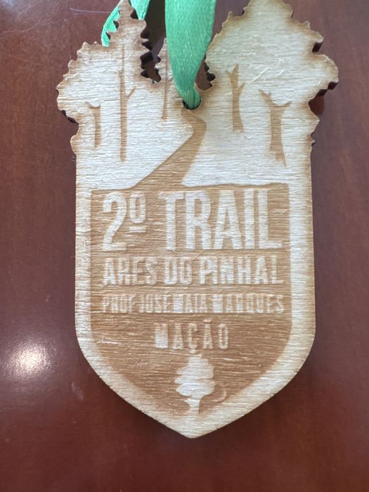 Medalha de madeira do 2 trail