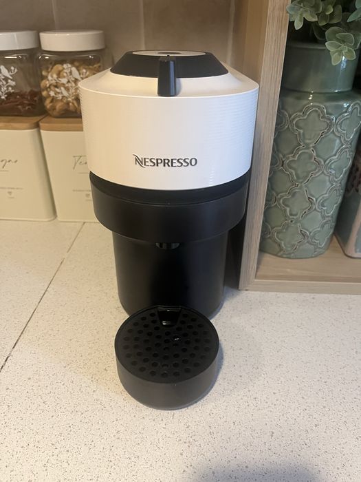 Nespresso Coffee Machine429862979623331842