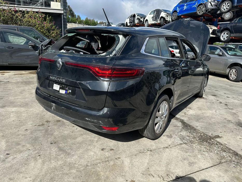 RENAULT MEGANE IV SPORT TOURER FASE II 1.3 TCE 140 CV CAIXA AUTO