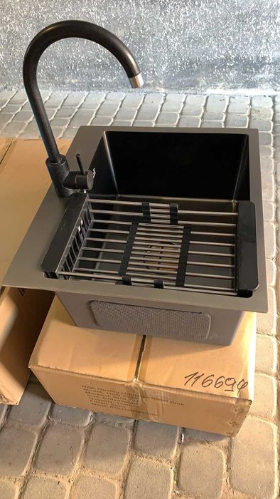Подарок Смеситель! Кухонная мойка КRAFT 6045 BLACK с корзиной