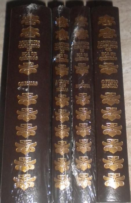 Livros Eça, Bocage, Aquilino, Pessoa, Garrett e outros