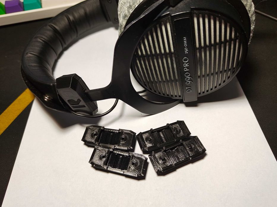 Слайдер пластик  Slider Beyerdynamic DT 770, DT 880, DT 990 Pro