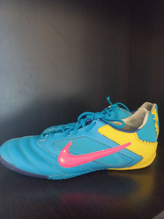 Футзалки nike 40,5 розмір 25,5 см устілка