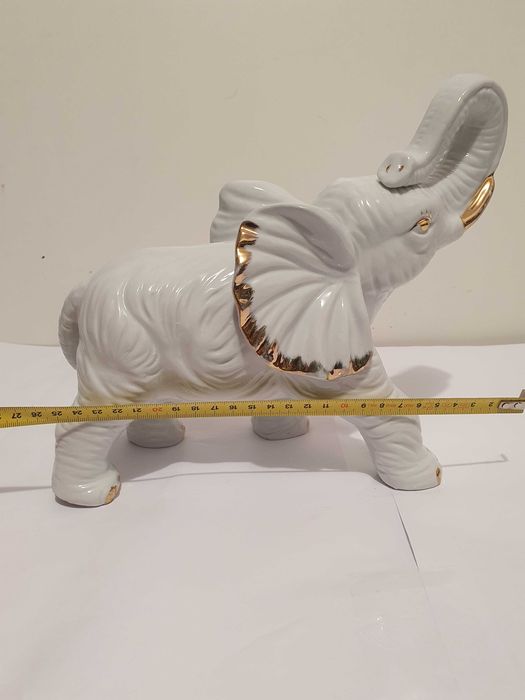 Duża ladna figurka słoń porcelana biały 22.5x 26x 11cm