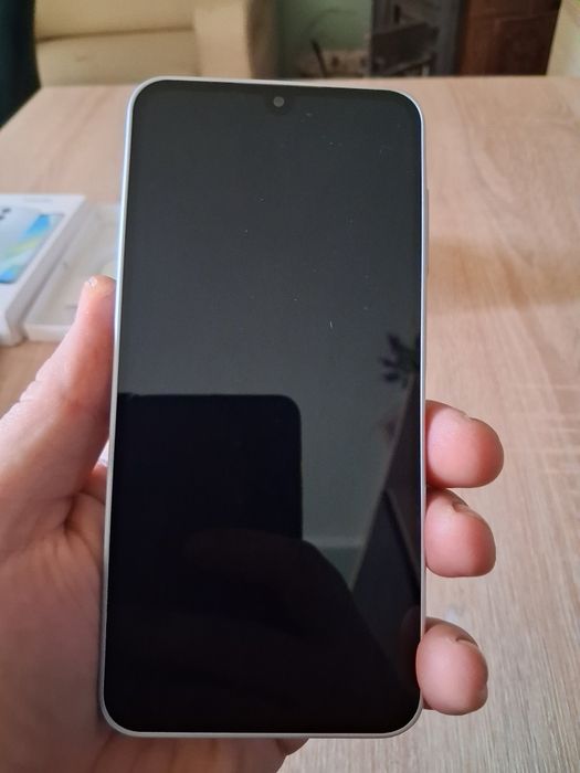 Smartfon Samsung Galaxy A16 Nowy +ETUI i  szkło hartowane.