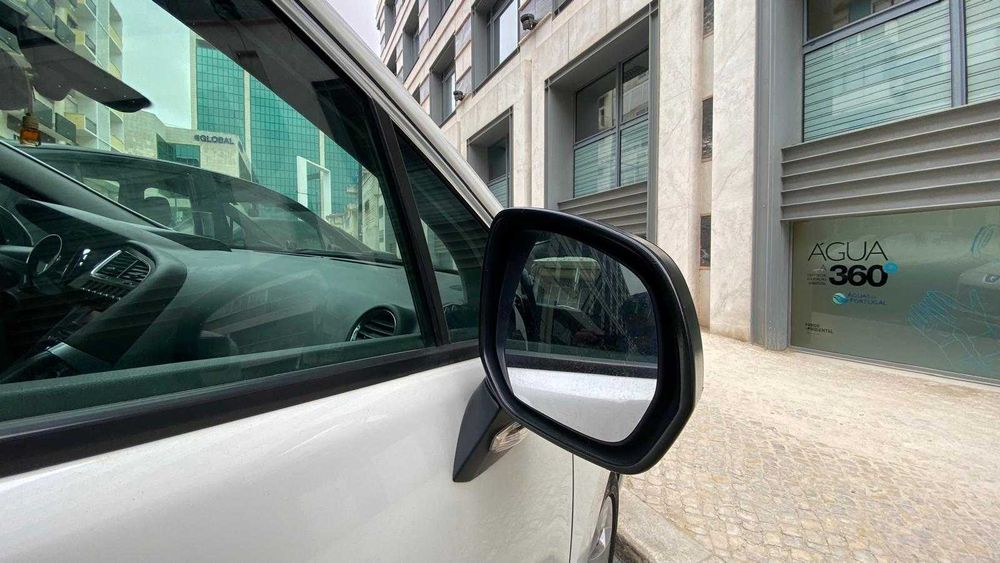 Peugeot 3008 1.6 HDi Executive CMP6