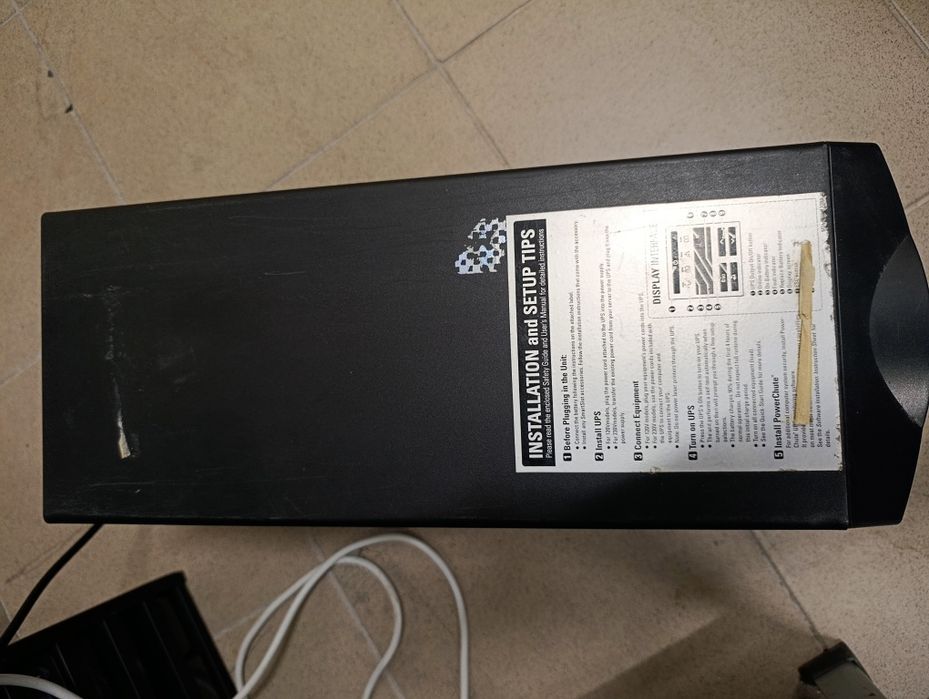 UPS APC 1000 z akumulatorami