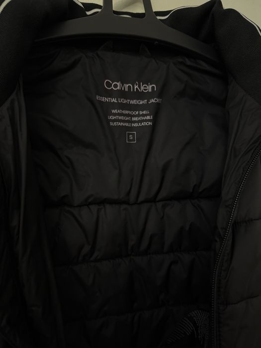 Чоловічий мікропуховик  Calvin Klein • Як нова! Дуже легка й тепла