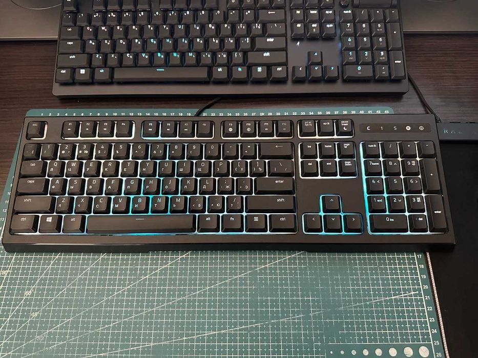 Клавіатура Razer Ornata Chroma