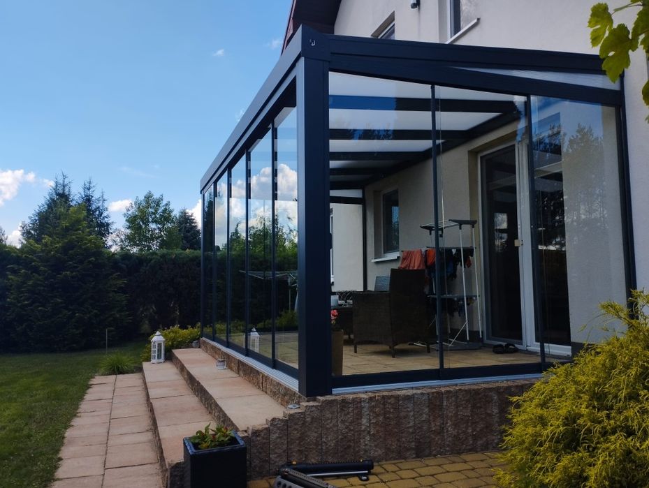 Zadaszenia tarasu. Ogrody zimowe. Wiaty garażowe.